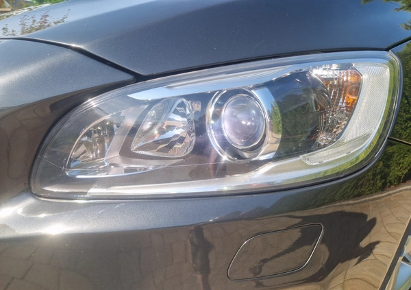 Volvo S60 cena 49900 przebieg: 200000, rok produkcji 2016 z Jędrzejów małe 704